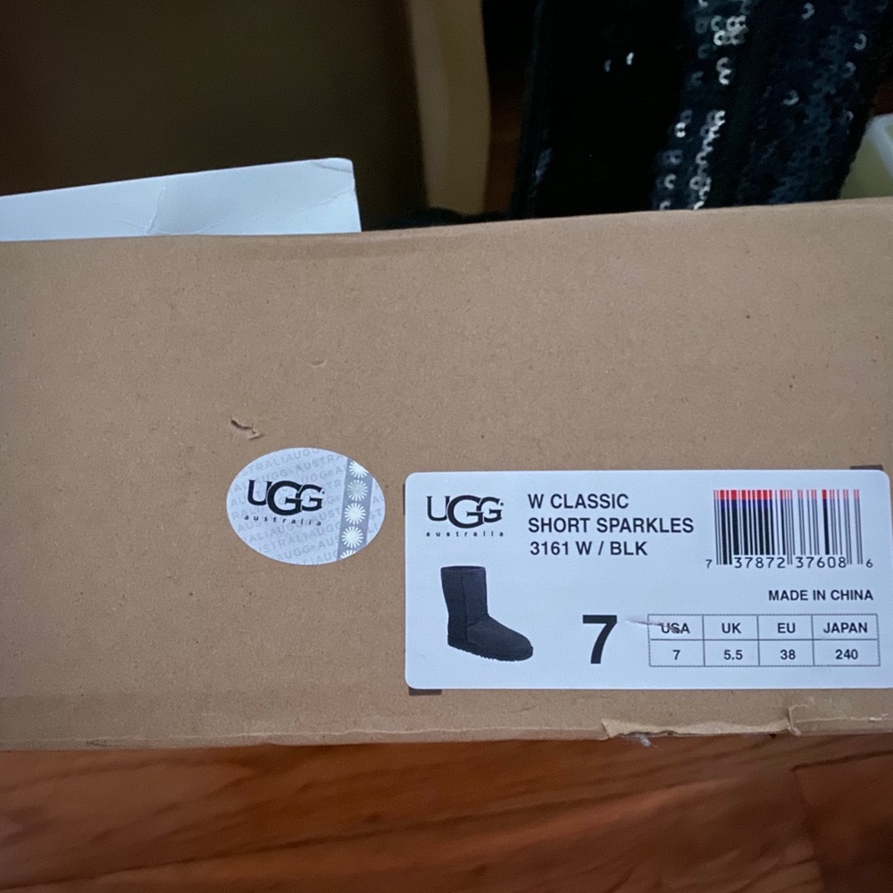 Sequin Ugg Boots - Picture 5 of 5